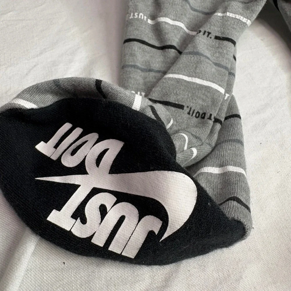 Nike snuggle your